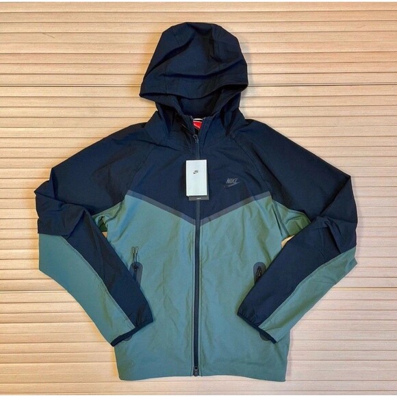 New Nike Tech Windrunner Woven Full-Zip JacketLarge Black Green HM7151 338 Men L - Picture 2 of 14